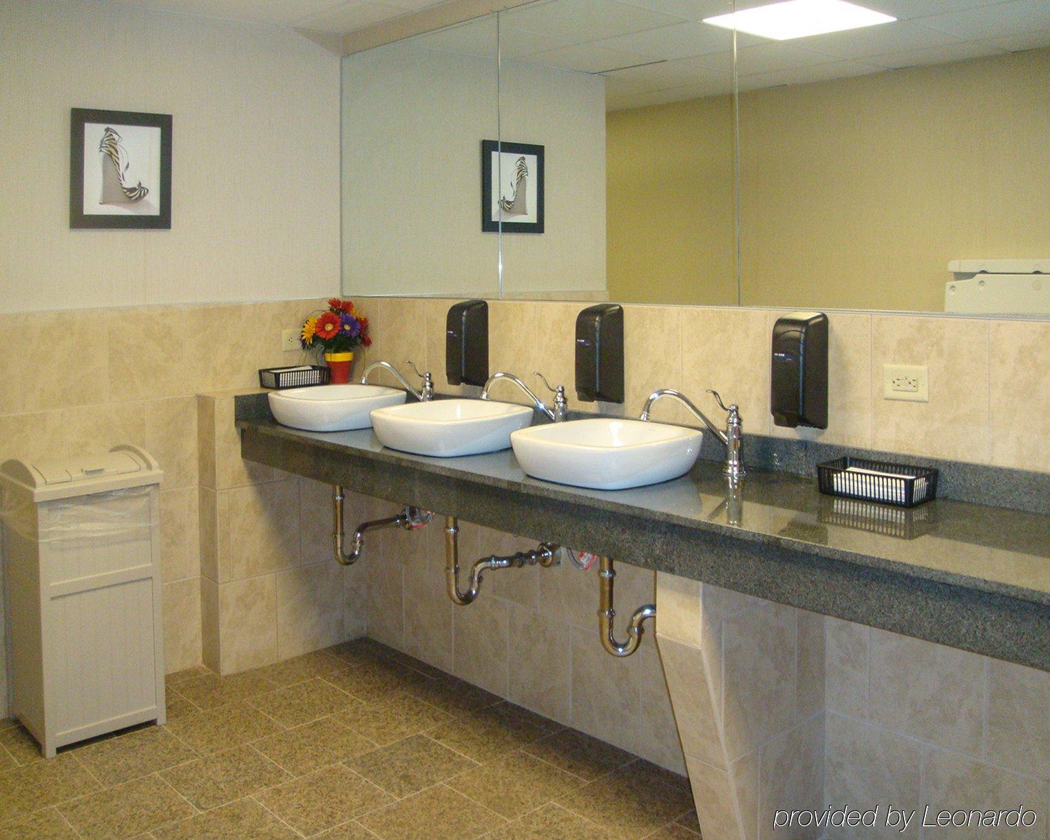 Plaza Inn & Suites Hagerstown Dış mekan fotoğraf
