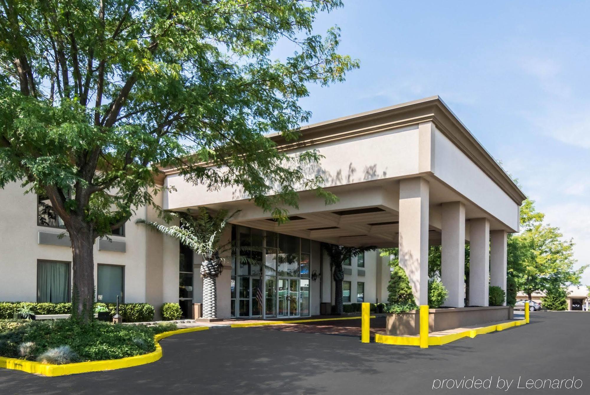 Plaza Inn & Suites Hagerstown Dış mekan fotoğraf