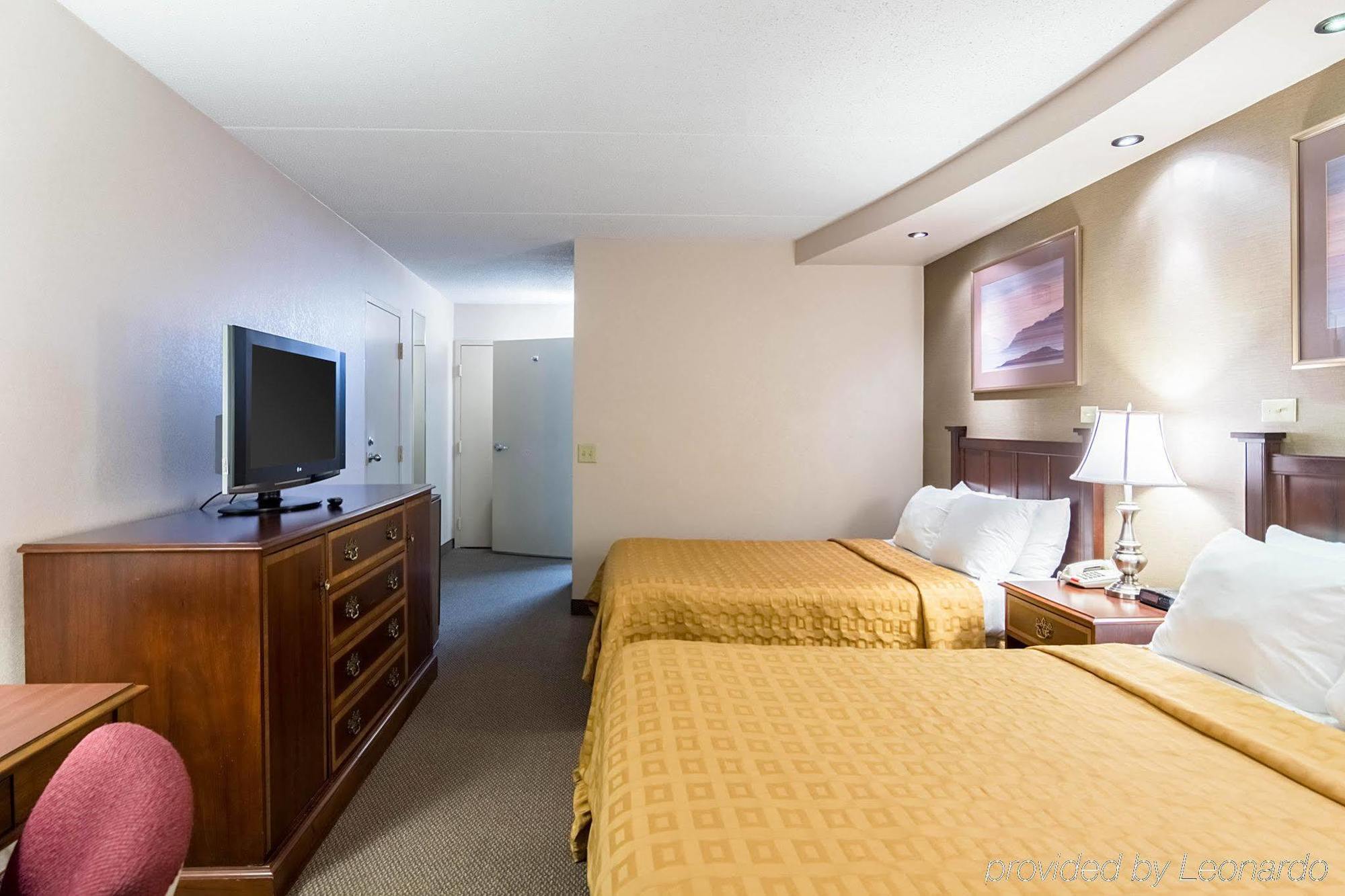 Plaza Inn & Suites Hagerstown Dış mekan fotoğraf