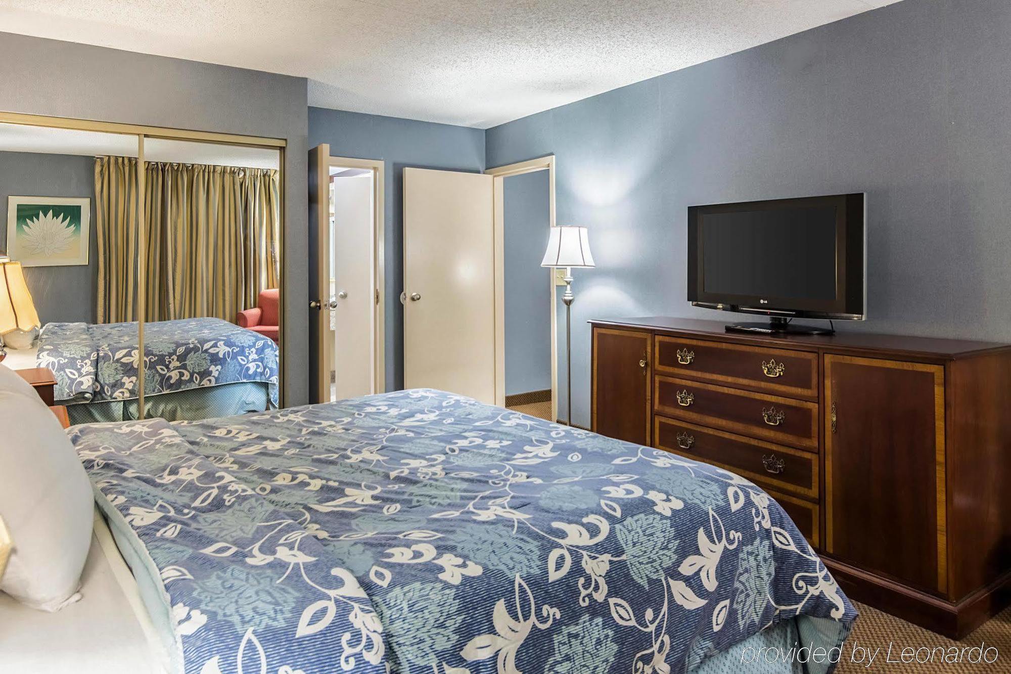 Plaza Inn & Suites Hagerstown Dış mekan fotoğraf