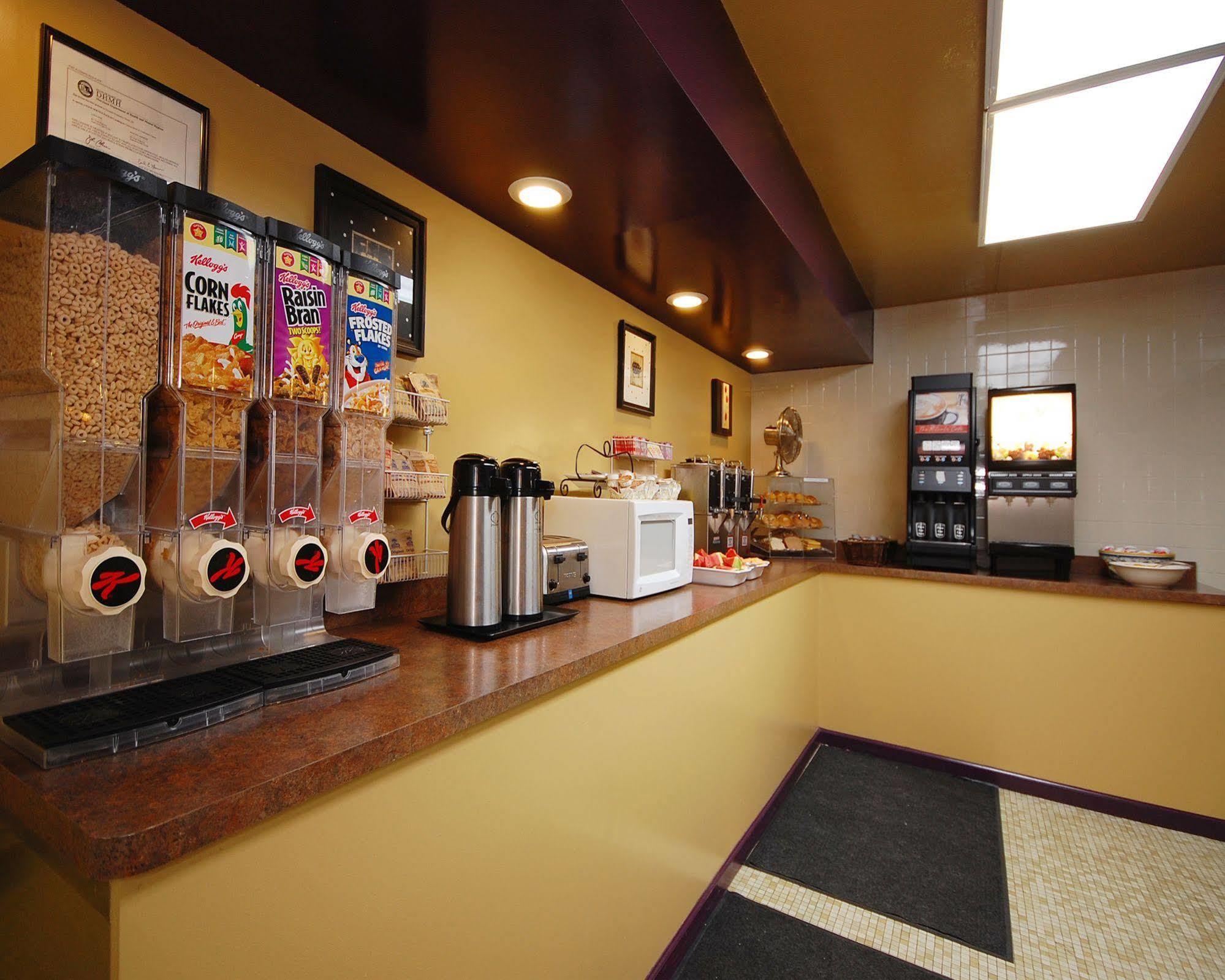Plaza Inn & Suites Hagerstown Dış mekan fotoğraf